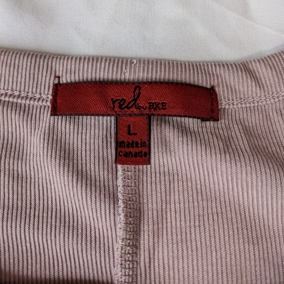 BKE Red Tie Chest Nude Pink Tunic Length Top Neutral Minimalist Size Large - Picture 5 of 8
